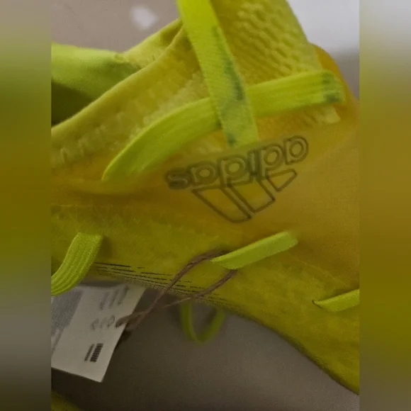 Adidas Neon Yellow Soccer Cleats - Picture 4 of 6